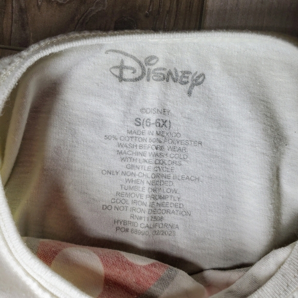 Disney Girls Size Small 6-6X Cream Red and Black Minnie Mouse Shimmery Top EUC - Picture 3 of 9